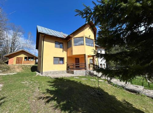 Casa Ionel si Dani