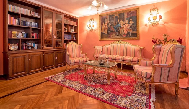 Casa Janas - Three Bedroom Apartment, Sleeps 6