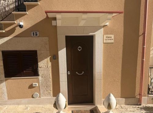 Casa La Grotta