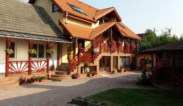 Casa Lenke