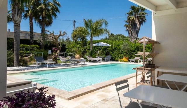 Casa Litarà, historic residence with pool and garden