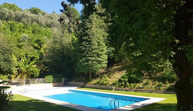 Casa Lobos by Quantique