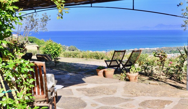 Casa Luce Castellabate - Apartment with natural stone terrace, sea view guaranteed