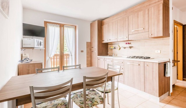 Casa Lucia Duplex Bilo with Garden only 100 mt from Lake