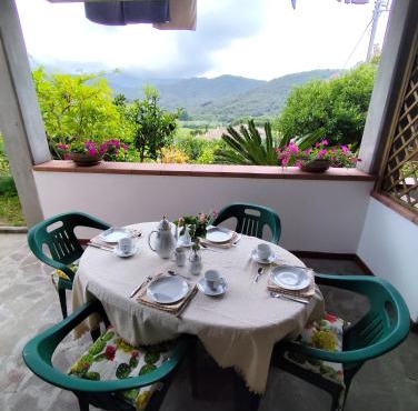 CASA LUCIA Procchio