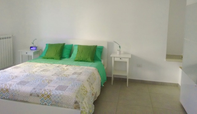 Casa Lucrino, spas, sea, history and nature.