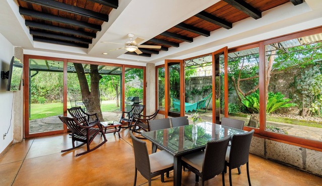 Casa Milo