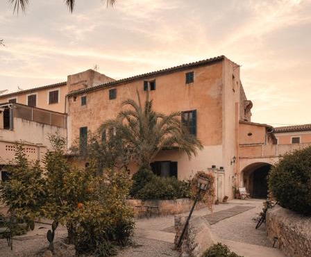 Casa Mona, Turismo de Interior