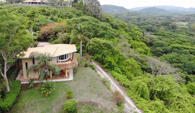 Casa Mono - Breathtaking views, tranquil, beautiful home