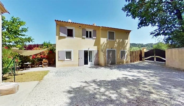 CASA Muriel Pool BBQ Petanque Luxurious Duplex