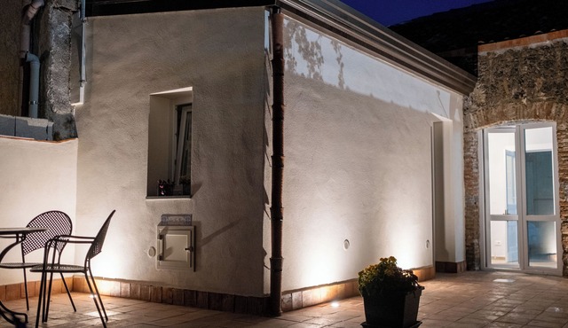 Casa Nicuzza, a stone's throw from Etnaland and Catania. Family&pet friendly