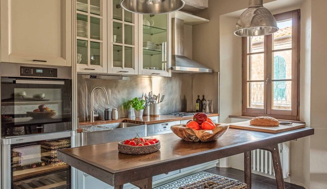 Casa Nobile - Five Bedroom Villa, Sleeps 9