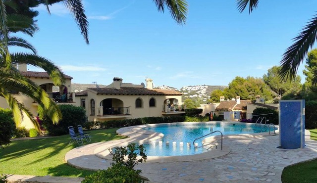 Casa Oliver Apartamento en Moraira con piscina