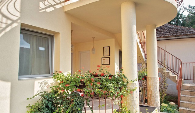 Casa Ormenisan