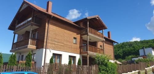 Casa Paduricea