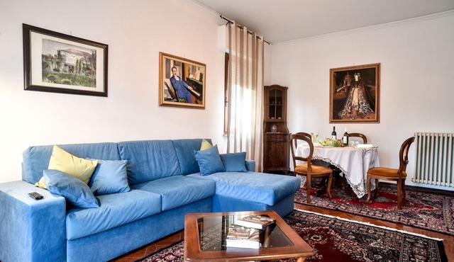 Casa Paola, 2 steps from the center: A/C, Wi-Fi, bikes and parking!