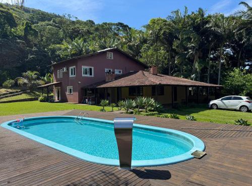 Casa Perfeita para Famílias com Piscina - Sul da Ilha