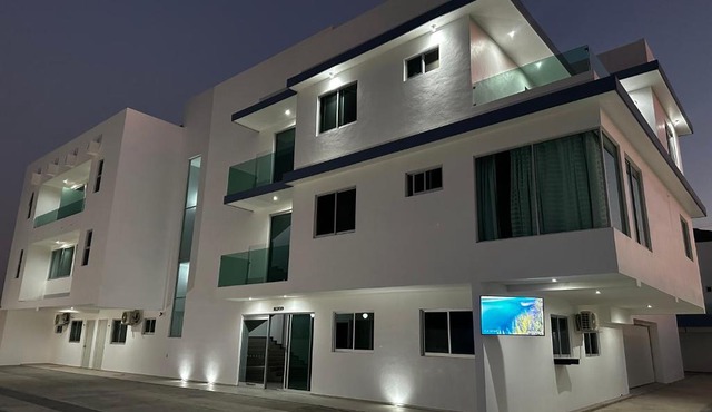 Casa Picacho by Cobo´s