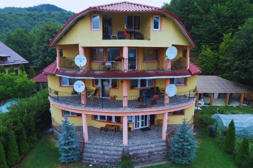 Casa Potcoava
