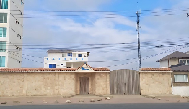 Casa Punta Carnero Ideal Para Grupos y ver el Atardecer!