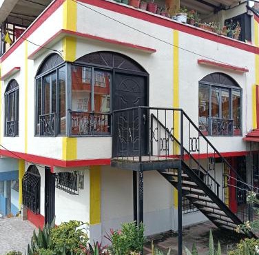 Casa Rosas