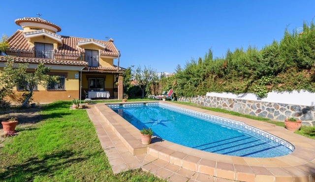 Casa Rural cerca de Granada Otura by Ruralidays