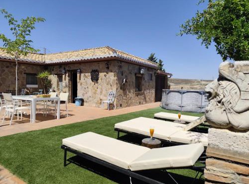 Casa Rural Montevive