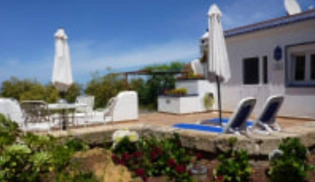 Casa Saskia with view to Avocado plantation and Atlantic. Heated Poolarea