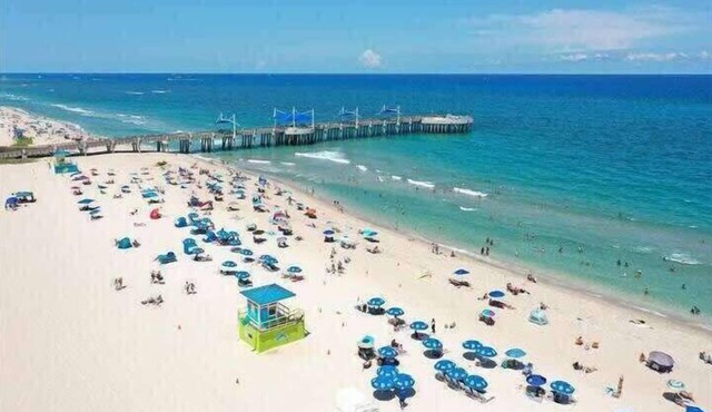 Casa Serenity waterfront W/heated Pool- 3br 2 bth!