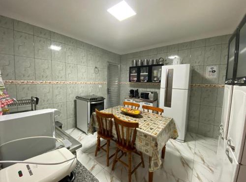 Casa simples e aconchegante 1 quarto, ar condicionado
