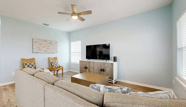 Casa Sol, a spacious 3BR/2BA coastal retreat in Aransas Pass! Featuring 1 king bed, 4 queen beds, a large backyard, covered outdoor space, and room for the boat. Just a short drive to Rockport Beach, Port Aransas, fishing, dining, and coastal fun.