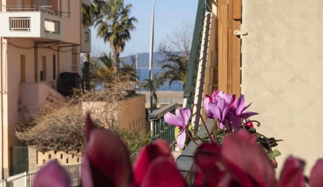Casa Teresa, beachfront apartment