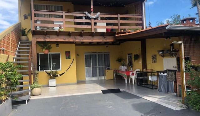 CASA TERREA ESPAÇOSA PRAIA CAMPECHE MORRO DAS PEDRAS 1km da praia