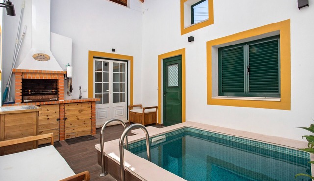 'Casa Valada My Land' with Shared Pool, Wi-Fi and Air Conditioning