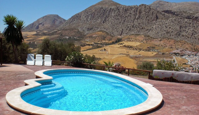 Casa Valentina, Valle de Abdalajis, Caminito del Rey. 3 bed villa, private pool