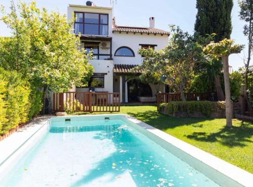 Casa Viernes
