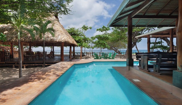 Casa Yosi, Beach Front Villa