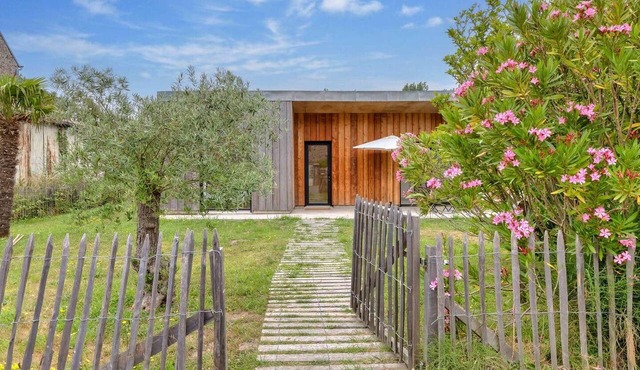 Casa ZaO Jolie maison en bois brut de 50m2 à