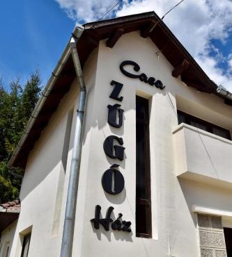 Casa ZUGO