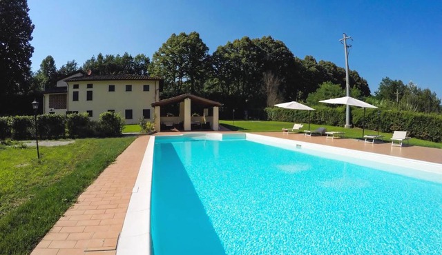 Casale 180