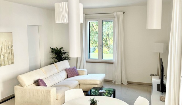 CASASPENSIERATEZZA - SLEEPS 5 - 3 ROOMS - CENTRAL - BREAKFAST INCLUDED