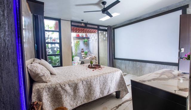 Cascada suite. Private Waterfall Pool & Cinema Screen I Beachfront Sanctuary