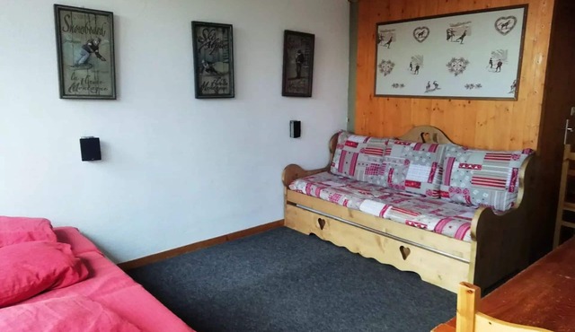 Cascade Residence - Large 4 person studio in Arc 1600 ski to the feet and close to shops