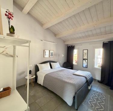 Casimiro Home 49
