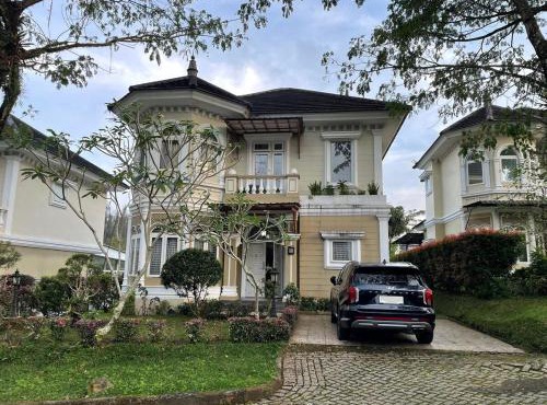 Casmel Escape Villa