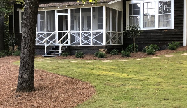 Cason’s Cabin-Callaway Gardens Area -Historic Property-Lake-Pool-Trails