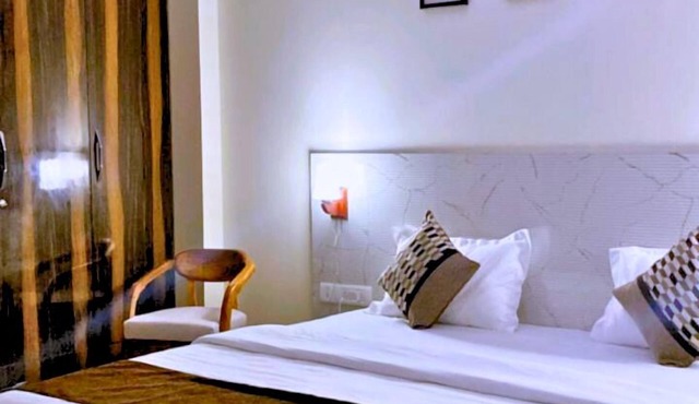 Cassava Stay