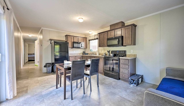 Cassopolis Cabin, Little Fish Lake On-site!
