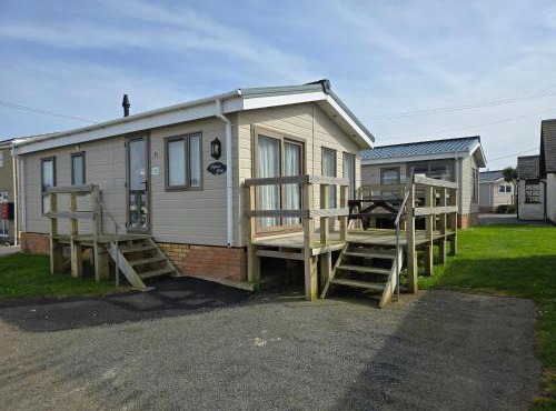 Castaways Holiday Park