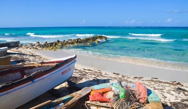 Castaways Villa